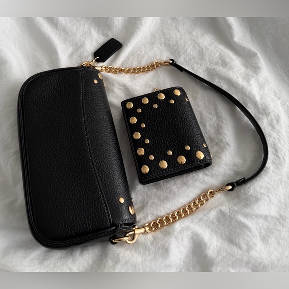 👑✅PRICE FIRM✅COACH Black Pebbled Leather & Gold Studded Bag Wallet Set. NWOT - Picture 3 of 17